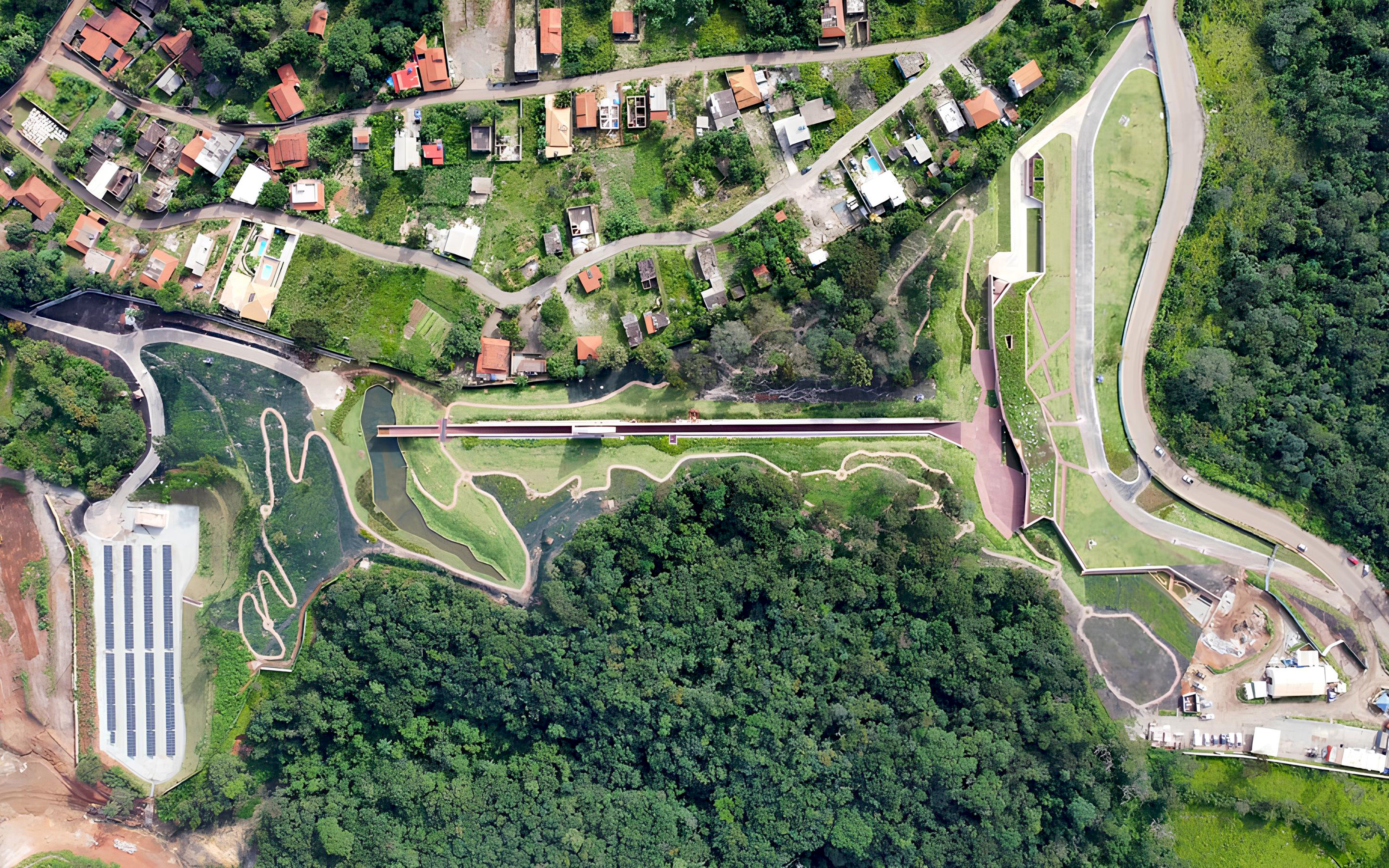 Cubierta verde visible desde arriba