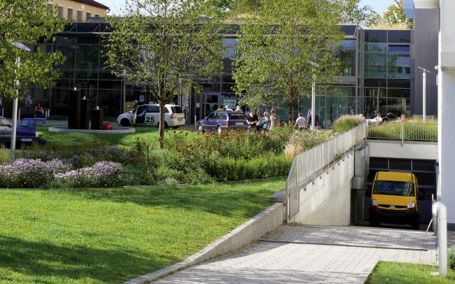 Salida del garaje subterráneo