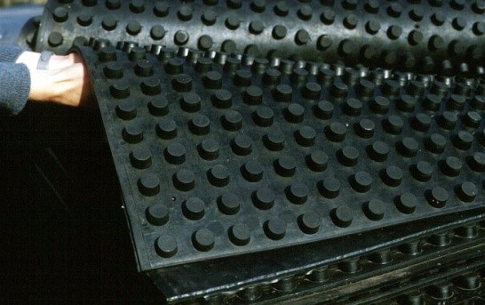 Elementos técnicos de caucho reciclado