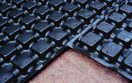 Elementos plásticos reciclados para drenaje